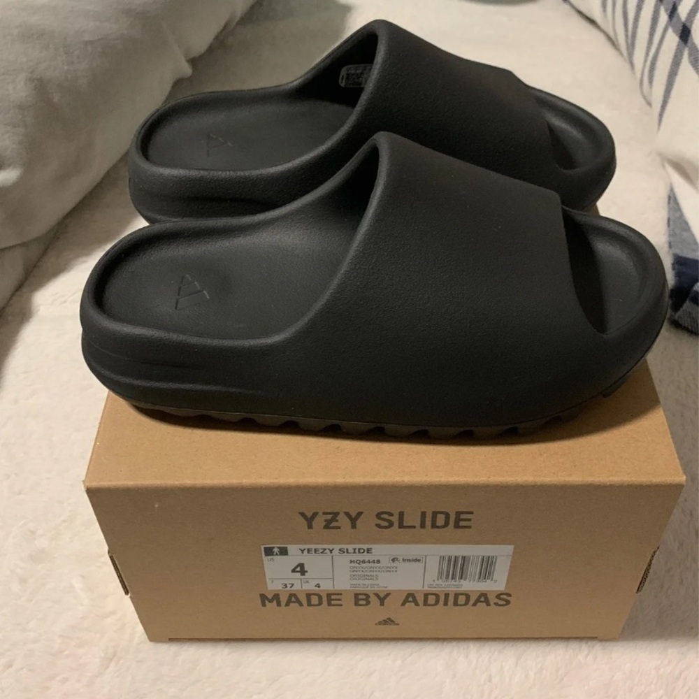Adidas yeezy slides mens 4